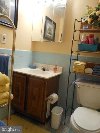 Lafayette Park unit 601, Falls Church, VA 22041 - photo 2