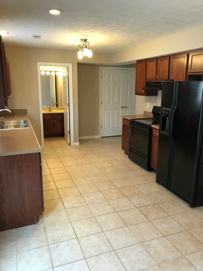 1057 Blackwell Ct, Richmond, KY 40475 - photo 4