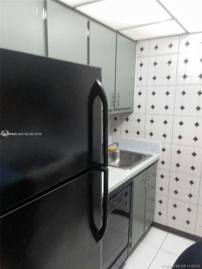 5991 Washington St unit 225N, Hollywood, FL 33023 - photo 4