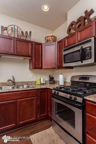 4522 Campbell Park Loop-small-016-Kitche