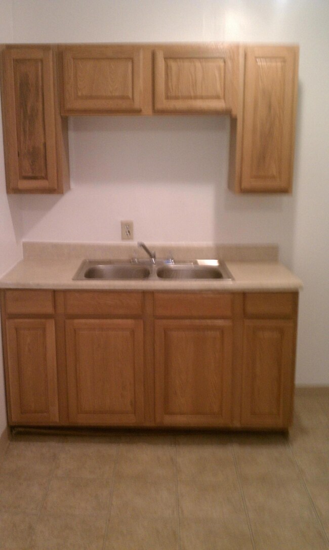 94 E Whittier St, Columbus, OH 43206 - photo 4