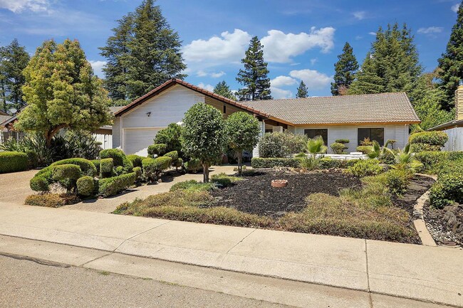 2314 Pheasant Run Cir, Stockton, CA 95207 | MLS# 224009950 | Homes.com