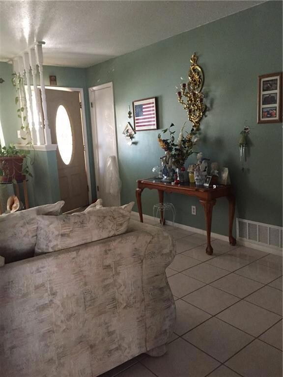 7911 Rodeo Ave, El Paso, TX 79915 - photo 6