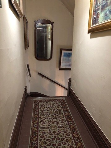 Front Entrance/ Hallway