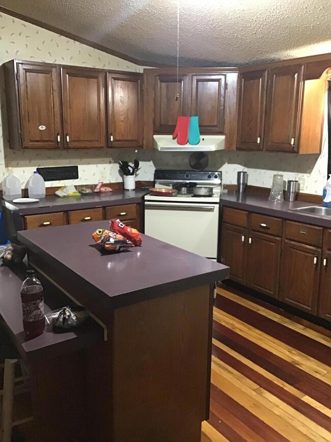 BC552C98-80B7-4B36-A5E6-0370E788F83F