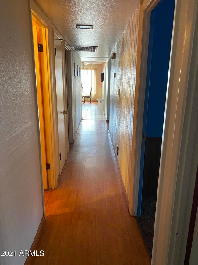 2337 E Riviera Dr. hallwayIMG-7396