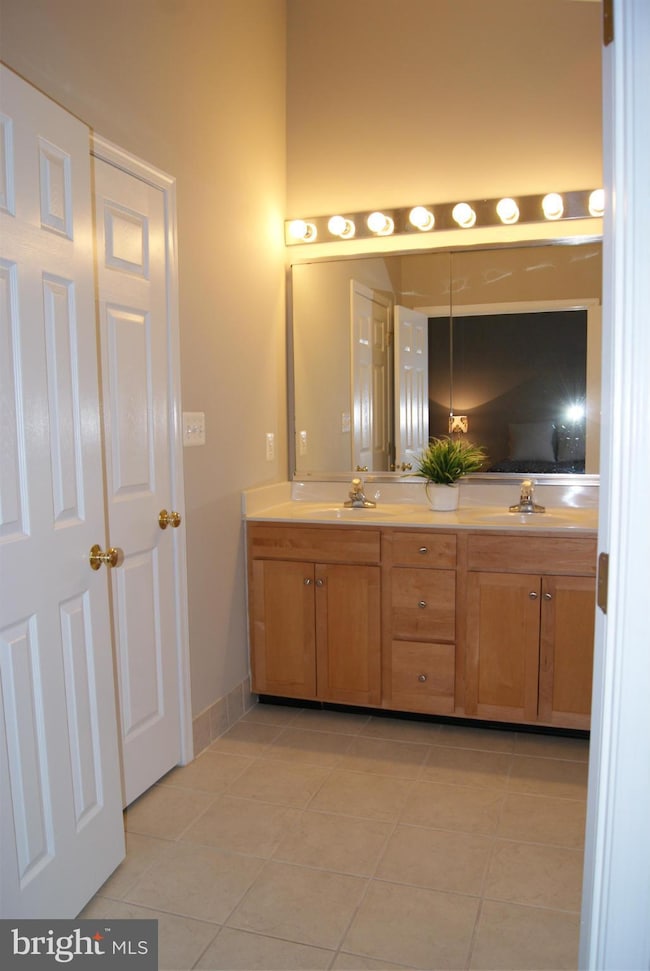 42698 Sandman Terrace, Chantilly, VA 20152 - photo 7