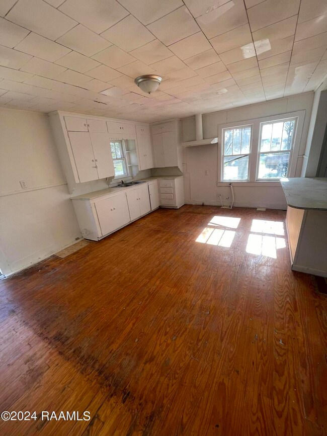 270 Mill Interior 2