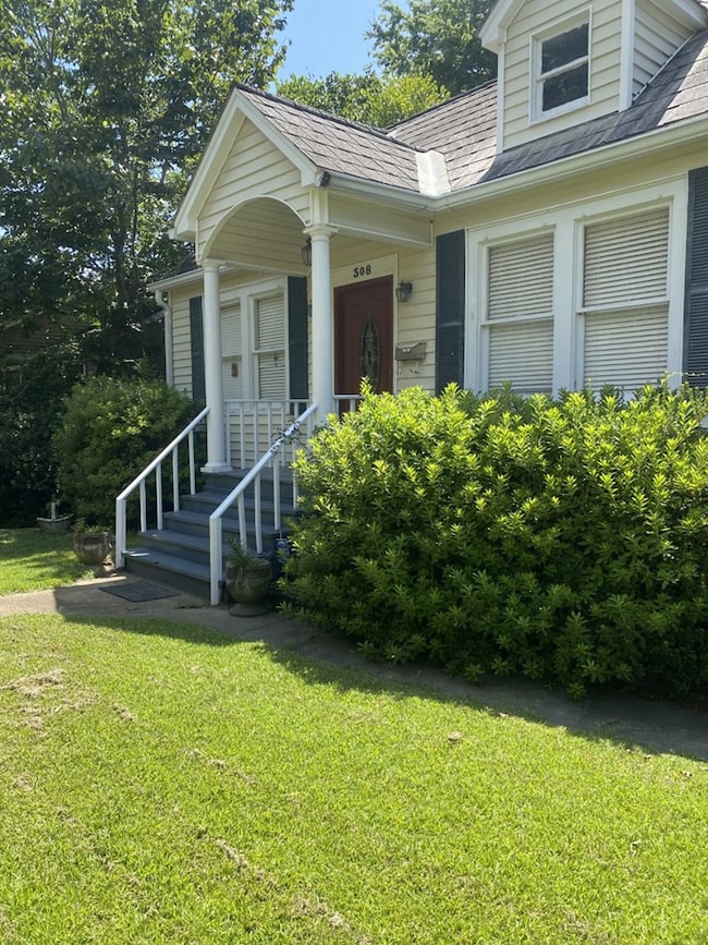 308 Auburn Ave, Natchez, MS 39120 - photo 3
