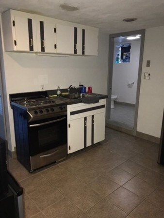 1509 N Shore Rd unit B, Revere, MA 02151 - photo 6