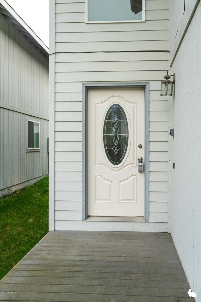 5_EntranceExterior