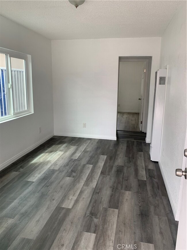 2049 E Stockwell St, Compton, CA 90222 - photo 5