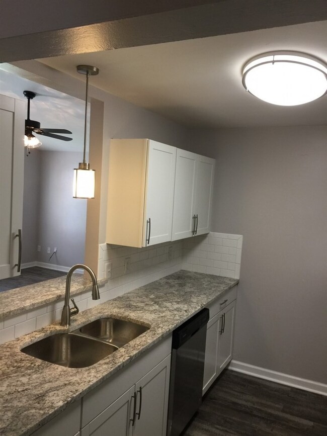 26 Liberty Rd, Crawfordville, FL 32327 - photo 6