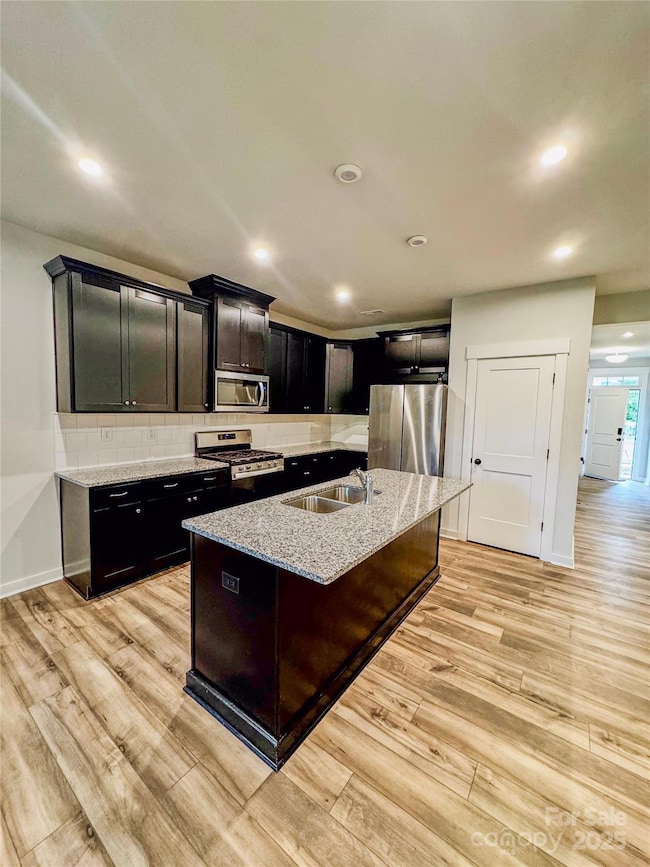 9512 Munsing Dr unit 165, Charlotte, NC 28269 - photo 5