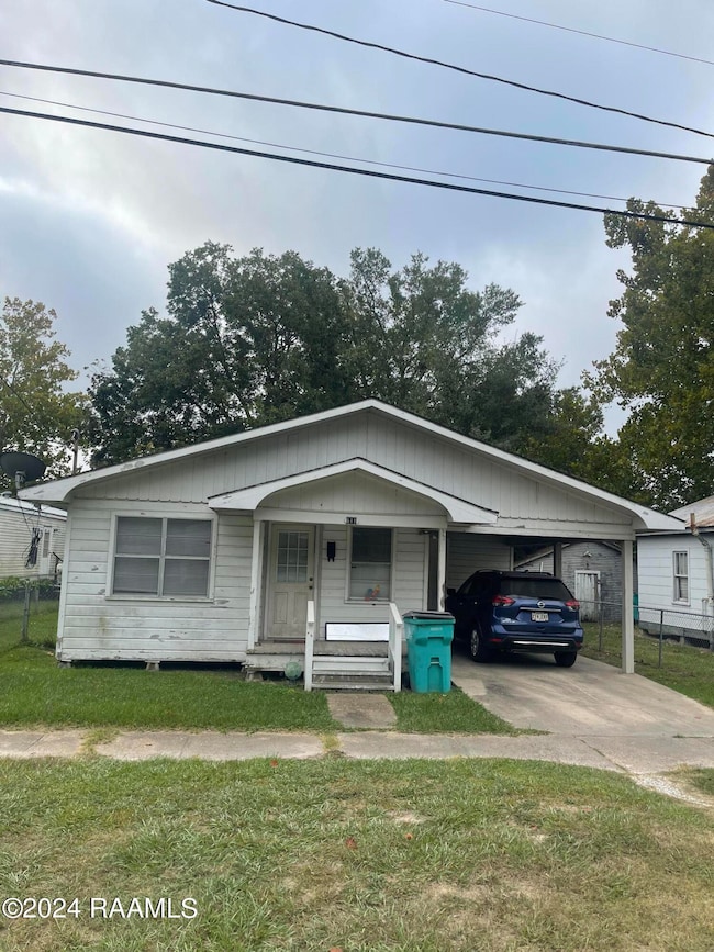 611 E Vine Ave, Eunice, LA 70535 - photo 6