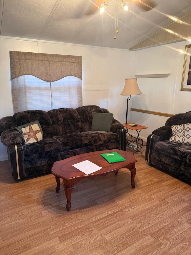 106 Shara Ln, Satsuma, FL 32189 - photo 3