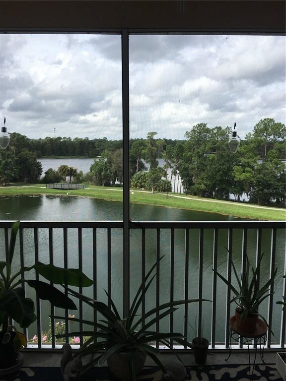 3344 Corona Village Way unit 302, Orlando, FL 32835 - photo 3