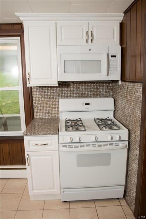 2306 N Lehigh Ave, Whitehall, PA 18052 - photo 5