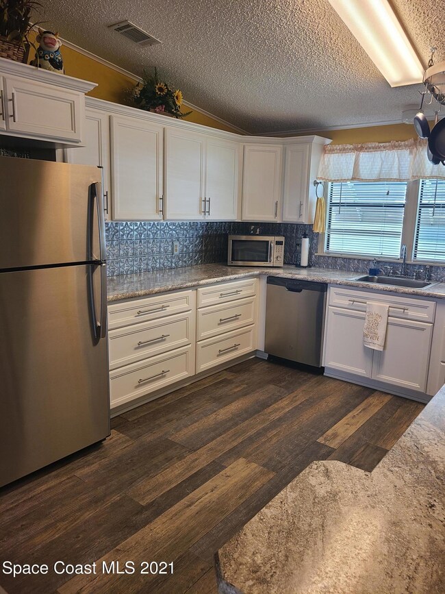 Kitchen View 3