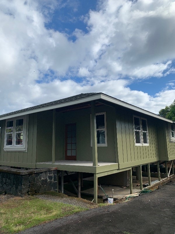 Freshly painted exterior with new vinyl windows.