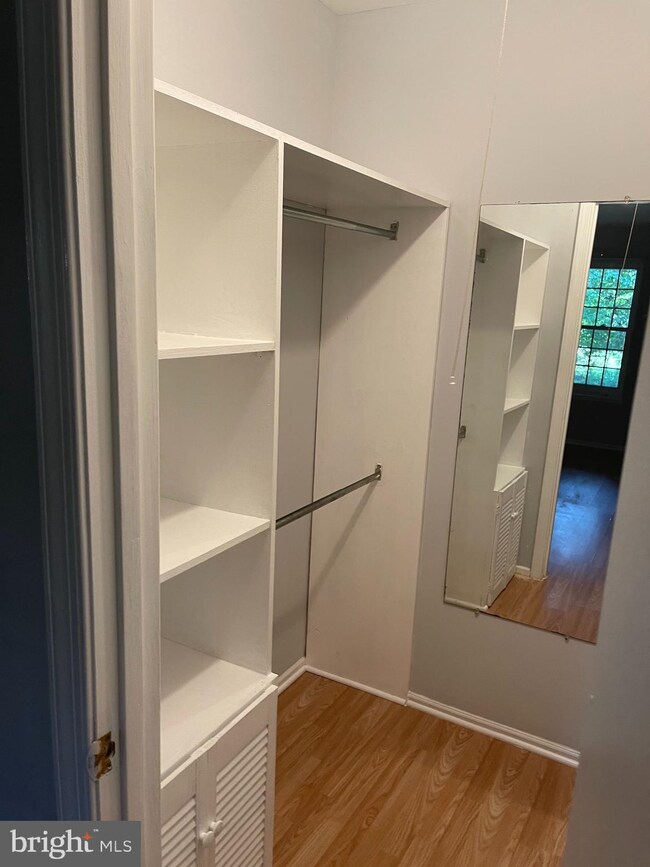 2895 Madeira Ct unit 2895M, Woodbridge, VA 22192 - photo 7