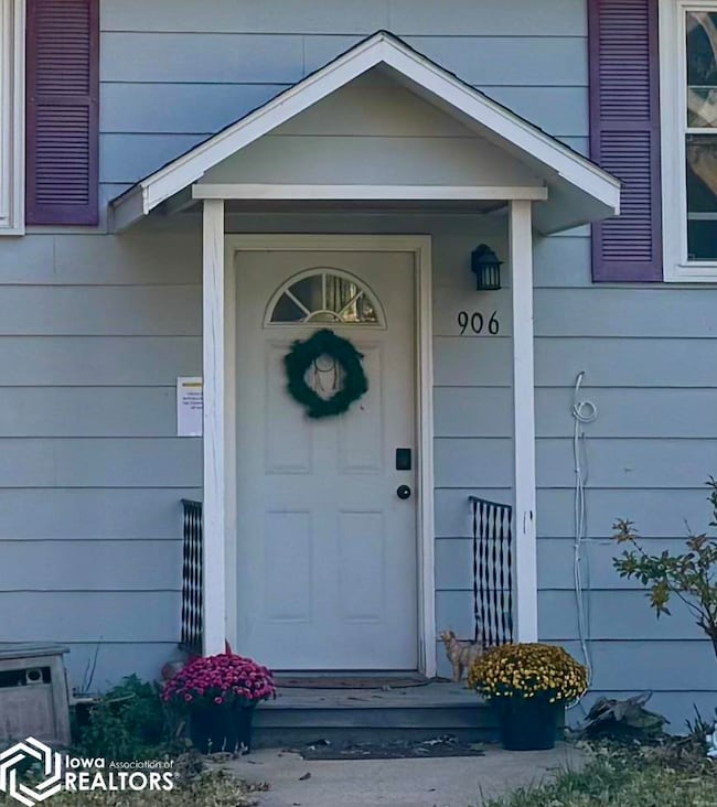 906 N 9th St, Fairfield, IA 52556 - photo 4