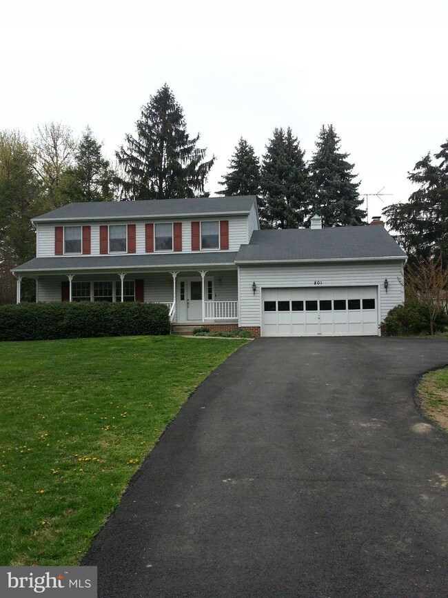 801 W Main St, Purcellville, VA 20132 - photo 6