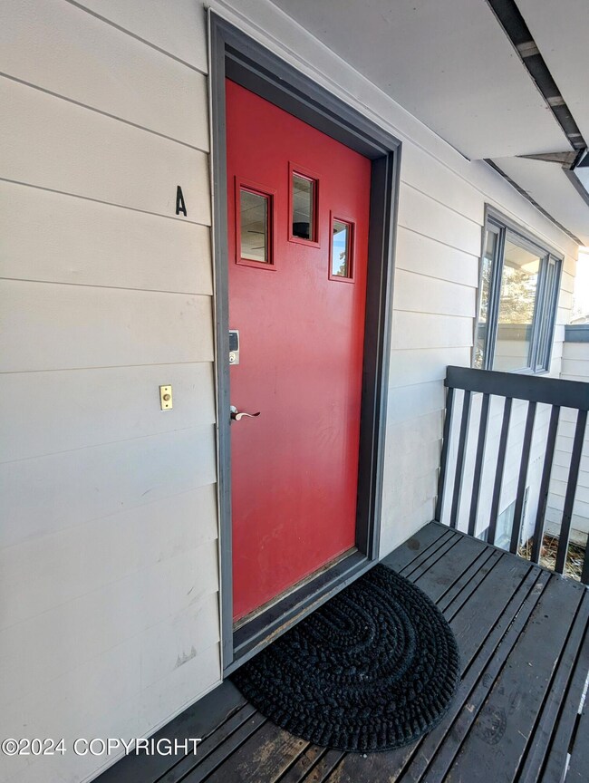 1406 W 41st Ave, Anchorage, AK 99503 - photo 5