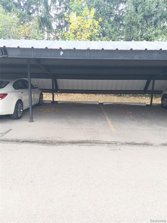 1806 Colonial Village Way unit 3, Waterford, MI 48328 - photo 5