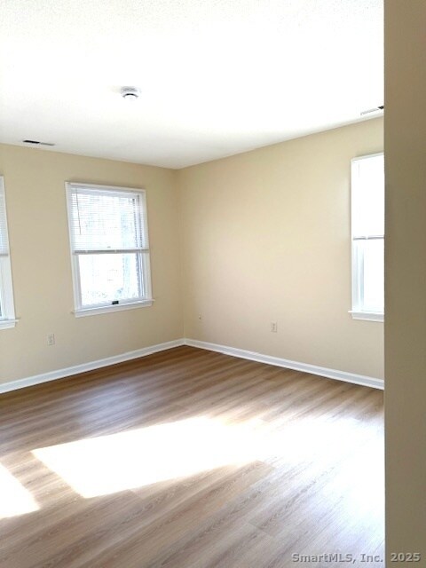 25 Old Turnpike Rd unit Building 15 10, Southington, CT 06489 - photo 6