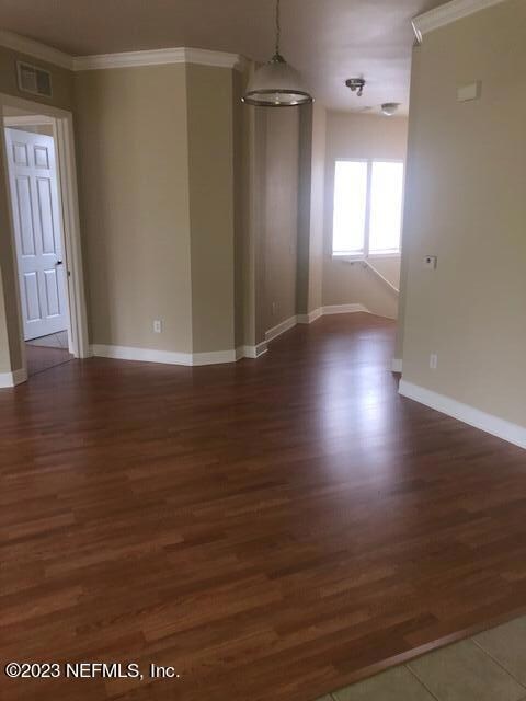 Living Room view to staircase 1305