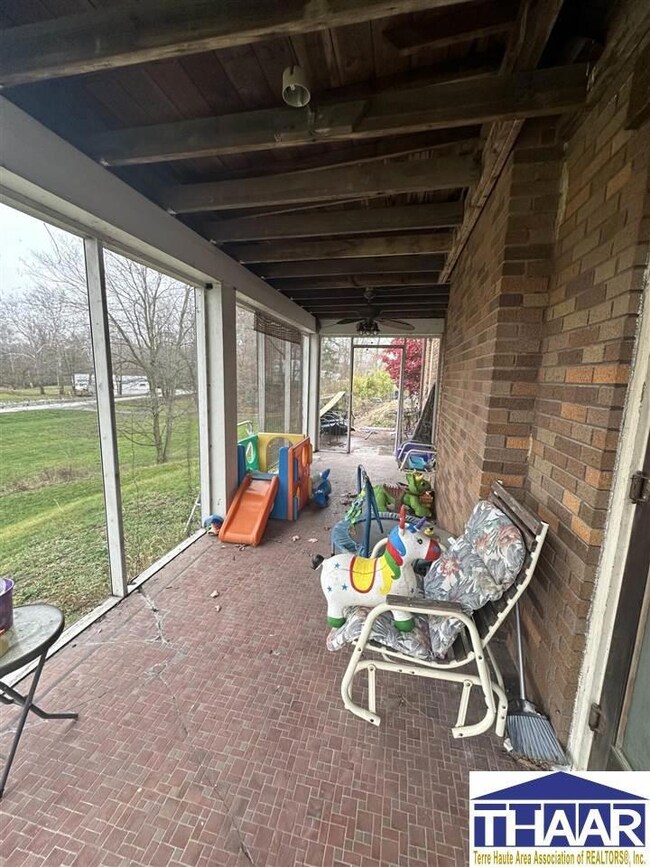 958 E Us Highway 40, Brazil, IN 47834 - photo 7