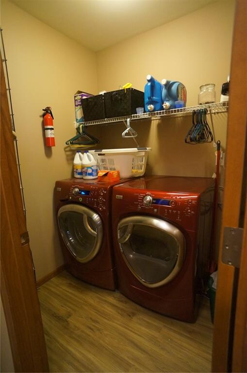 2131 Probst Ct SW, Cedar Rapids, IA 52404 - photo 5