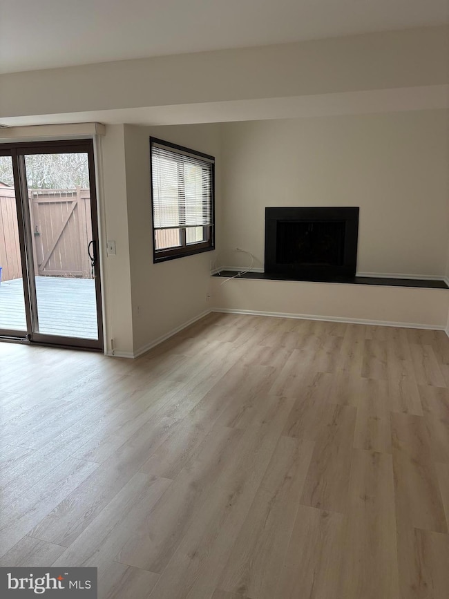 11244 Snowflake Ct, Columbia, MD 21044 - photo 2