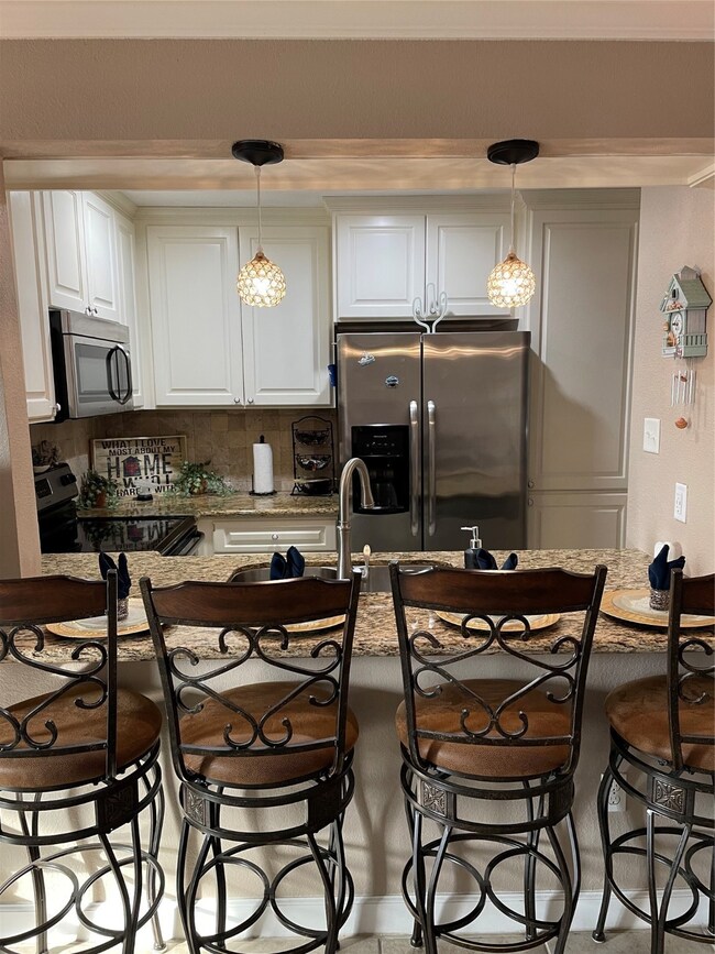 7312 Seawall Blvd unit 225, Galveston, TX 77551 - photo 3