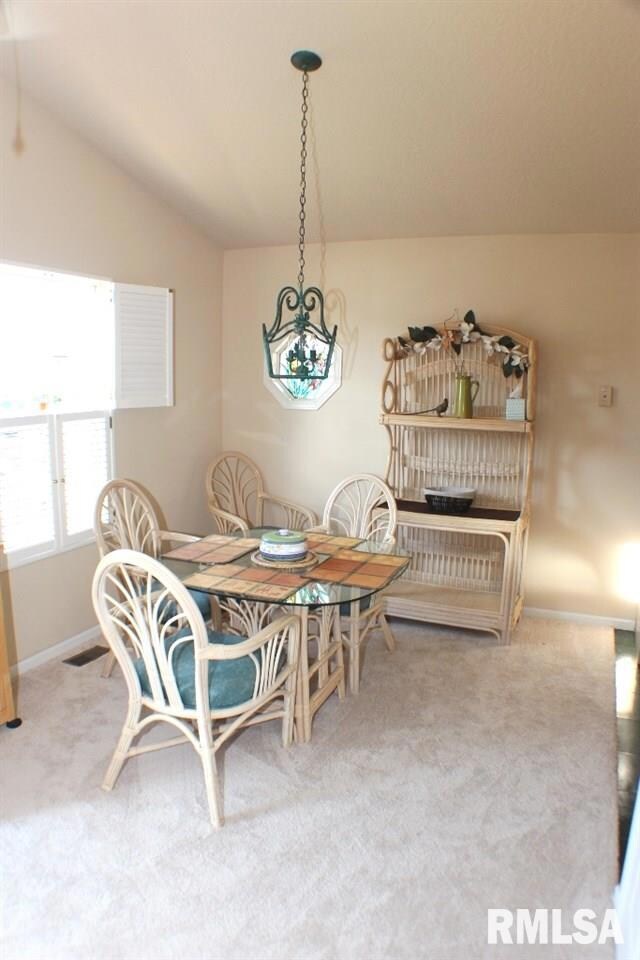 1809 W 58th St, Davenport, IA 52806 - photo 6