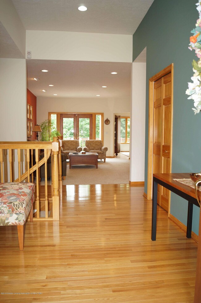 Foyer Entry