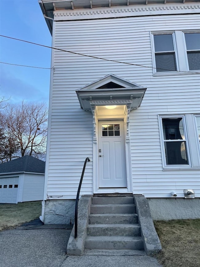 15 Warsaw Ave unit s A and B, Manchester, NH 03103 - photo 4