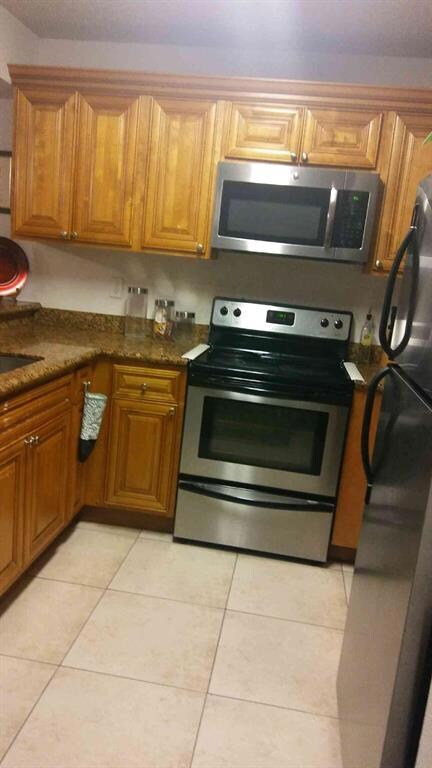 1520 Windorah Way unit G, West Palm Beach, FL 33411 - photo 7