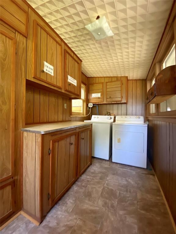 1119 S Grand Ave, Gainesville, TX 76240 - photo 6