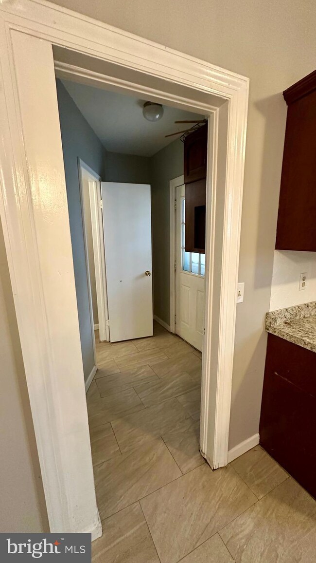 330 Kossuth St, Riverside, NJ 08075 - photo 6