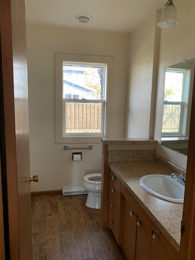 1211 18th St S, Wisconsin Rapids, WI 54494 - photo 6