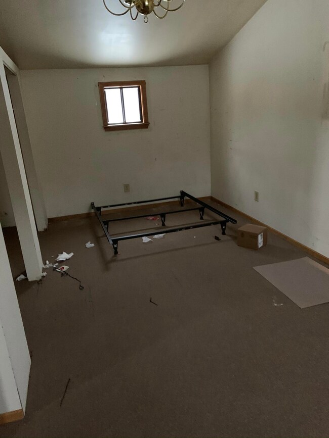 24 Iron Bridge Rd, Millinocket, ME 04462 - photo 5