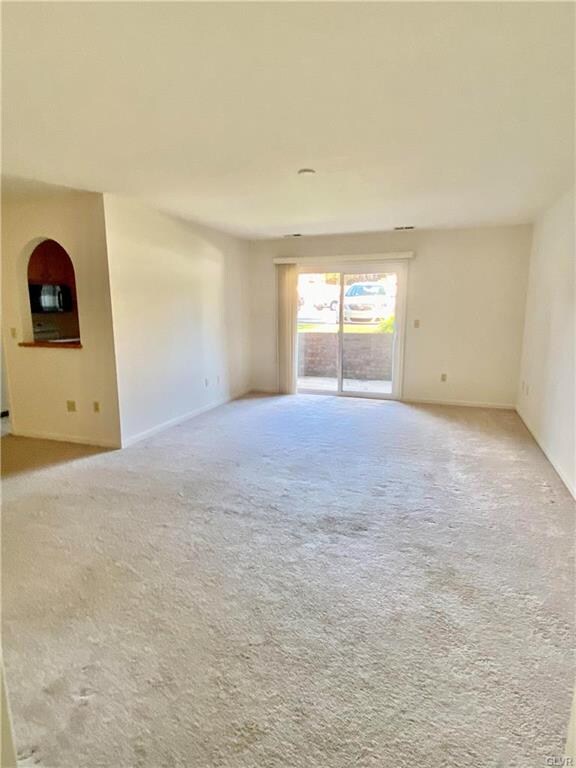 867 Cold Spring Rd unit 1, Allentown, PA 18103 - photo 4