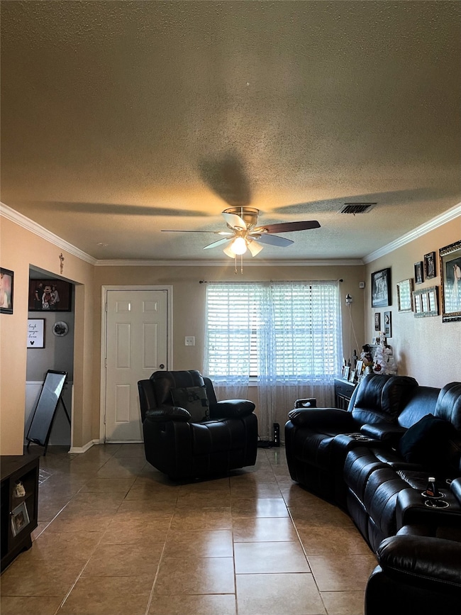 9814 Deanwood St, Houston, TX 77040 - photo 3