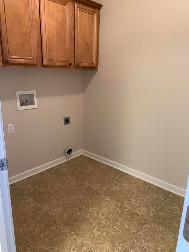 1810 Angeline Dr, Conway, AR 72032 - photo 5