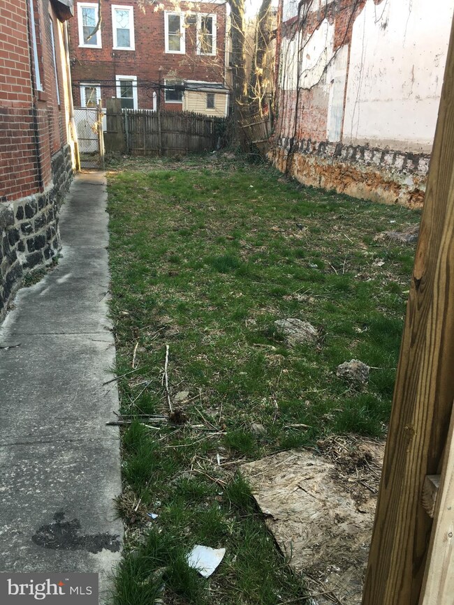 5320 Spruce St, Philadelphia, PA 19139 - photo 2