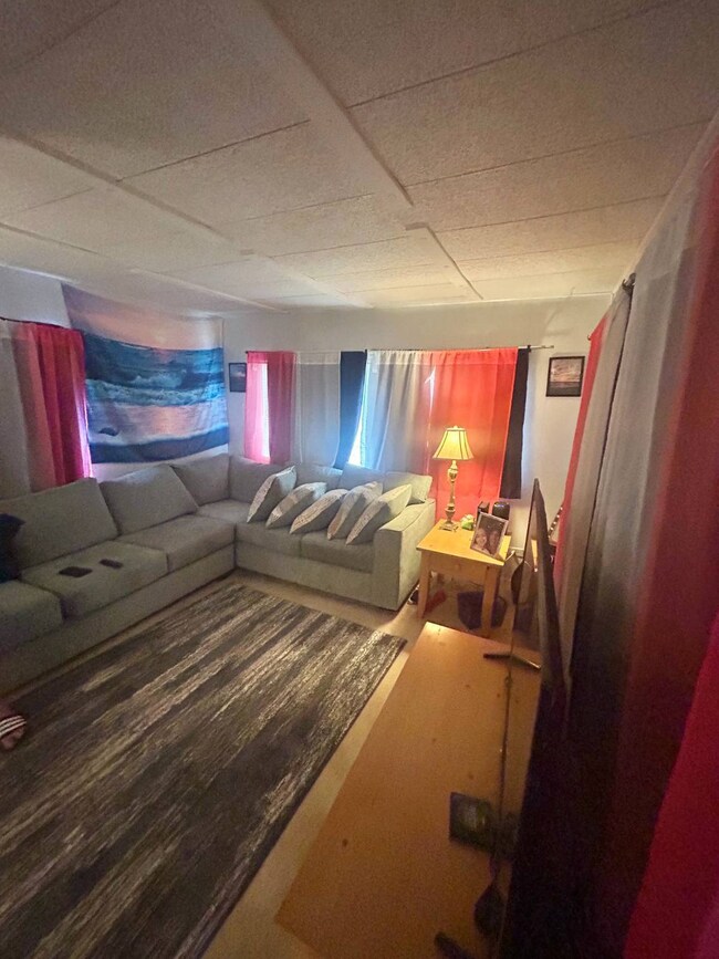 8 Idle Ln, Bradenton, FL 34208 - photo 4