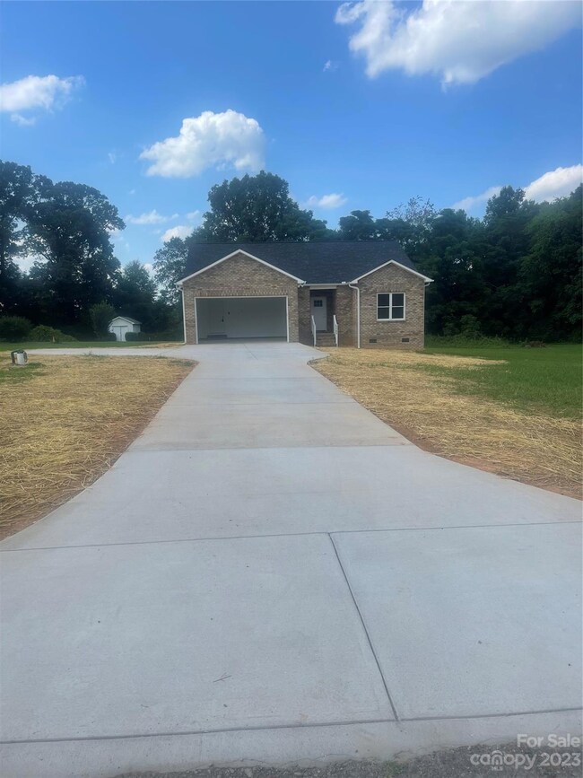 5569 Thomas Ln, Stanfield, NC 28163 - photo 2