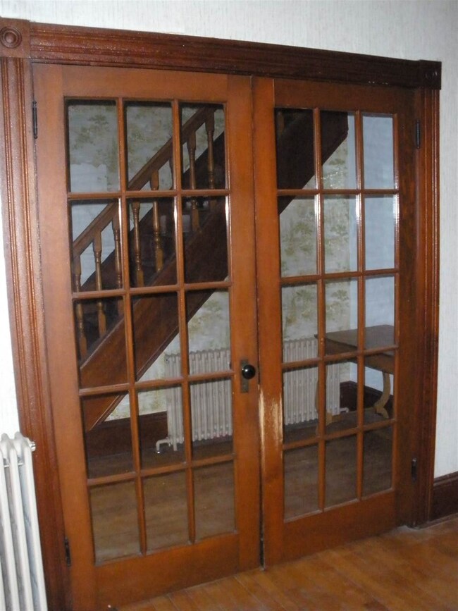 9 Richardson St, Lancaster, NH 03584 - photo 2